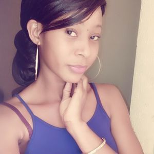 Meet your Posher, Rachida